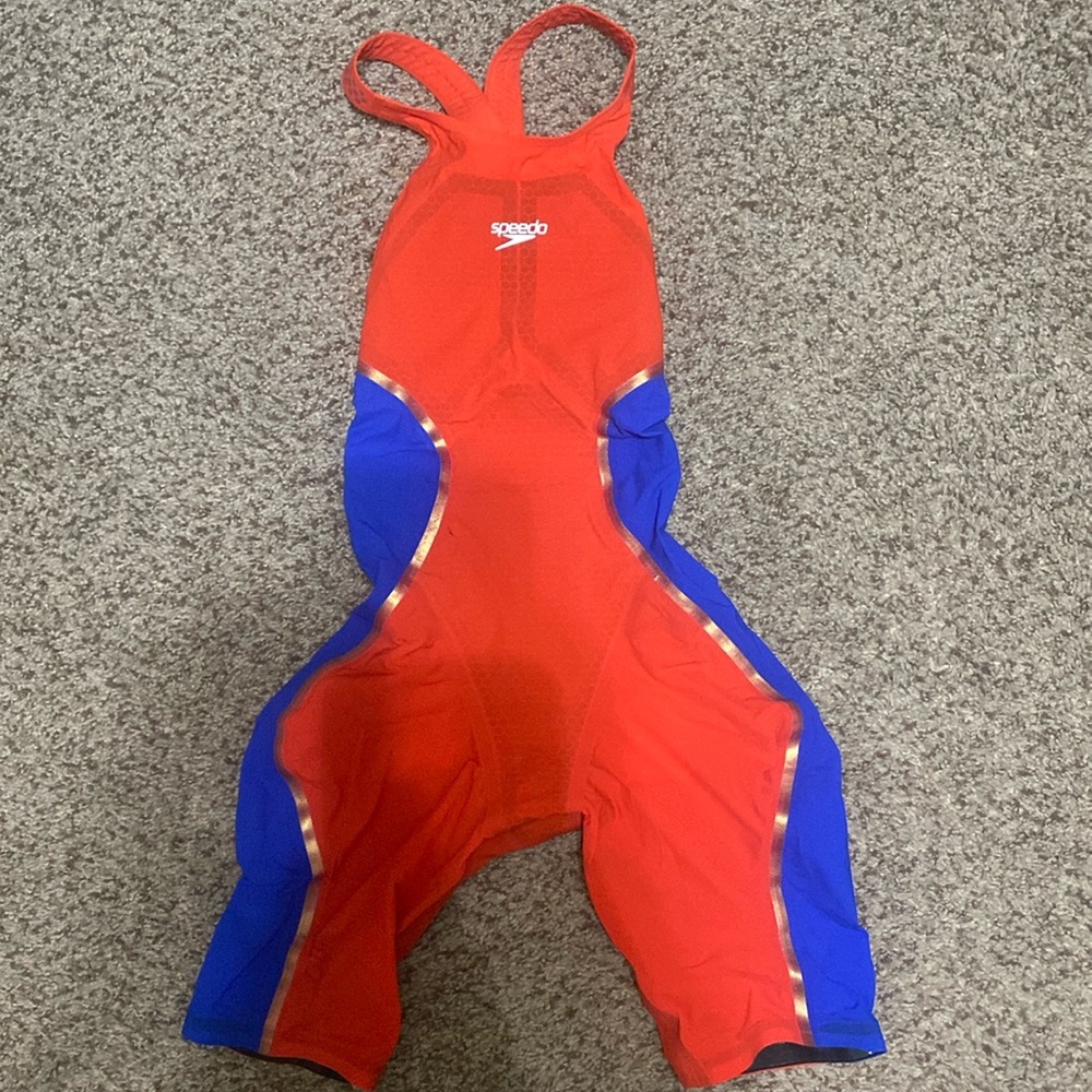 Speedo tech suit